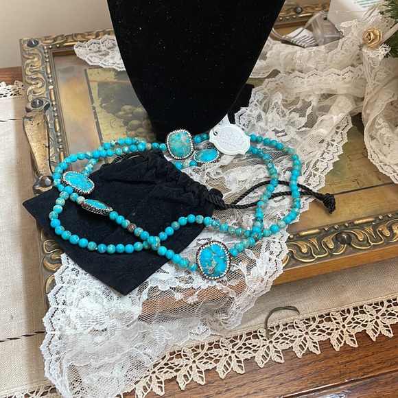 Iris and Lily Jewelry Iris And Lilly Turquoise And Rhinestone